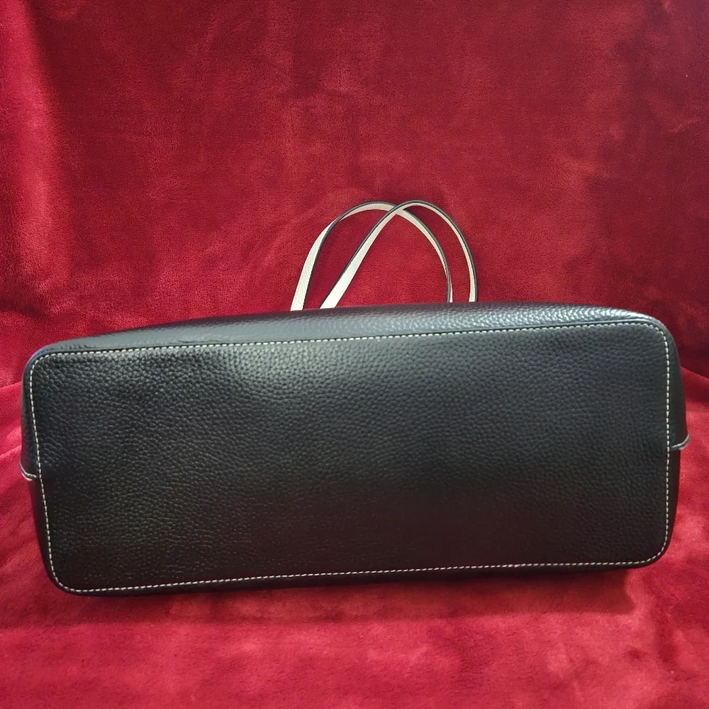 Tory Burch Perry Two-Tone Black and White Large Leather Tote with Tassel - Picture 8 of 16